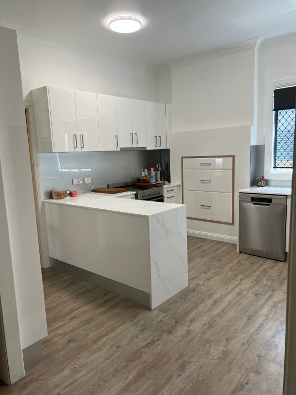 Glen Innes Kitchen - Ferguson St - Vineyard Joinery